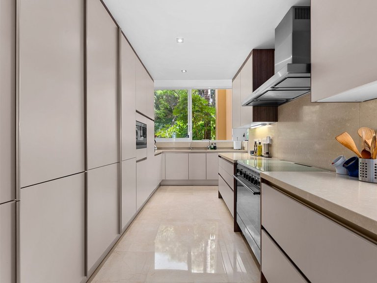 Apartment for Sale in Río Real, Malaga 5