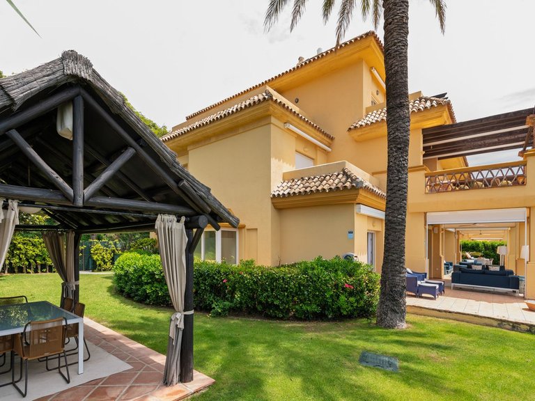 Apartment for Sale in Río Real, Malaga 56