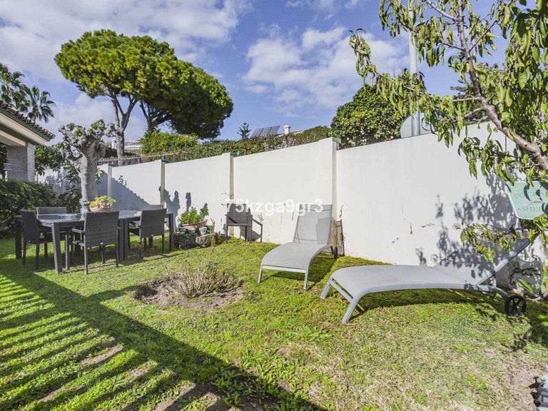 Villa for Sale in Benalmadena Costa, Malaga 13