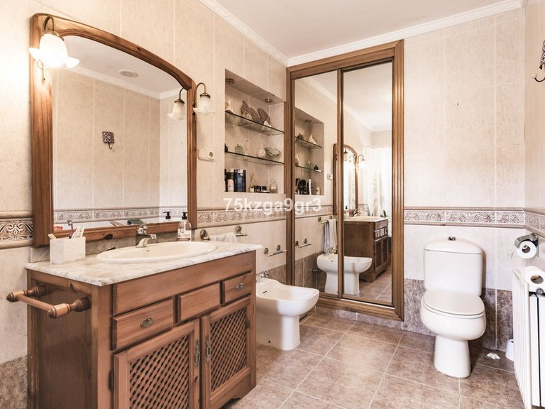 Villa for Sale in Benalmadena Costa, Malaga 3