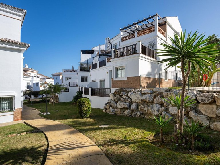 Villa for Sale in Alhaurín De La Torre, Malaga 15
