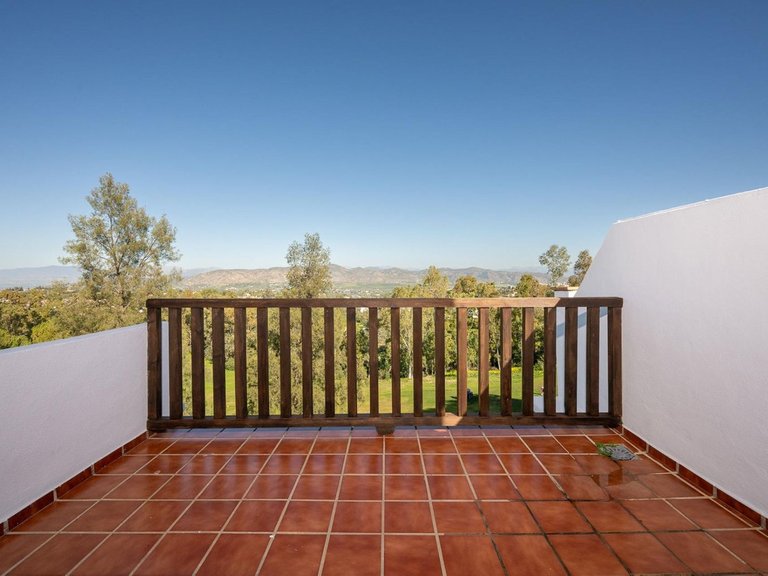 Villa for Sale in Alhaurín De La Torre, Malaga 38
