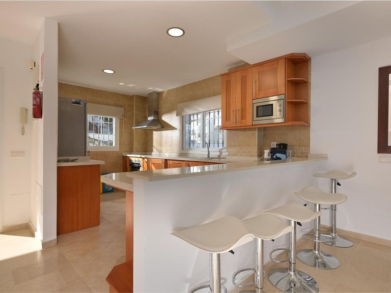 Villa for Sale in Alhaurín De La Torre, Malaga 40