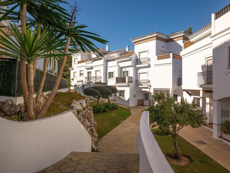 Villa for Sale in Alhaurín De La Torre, Malaga 42