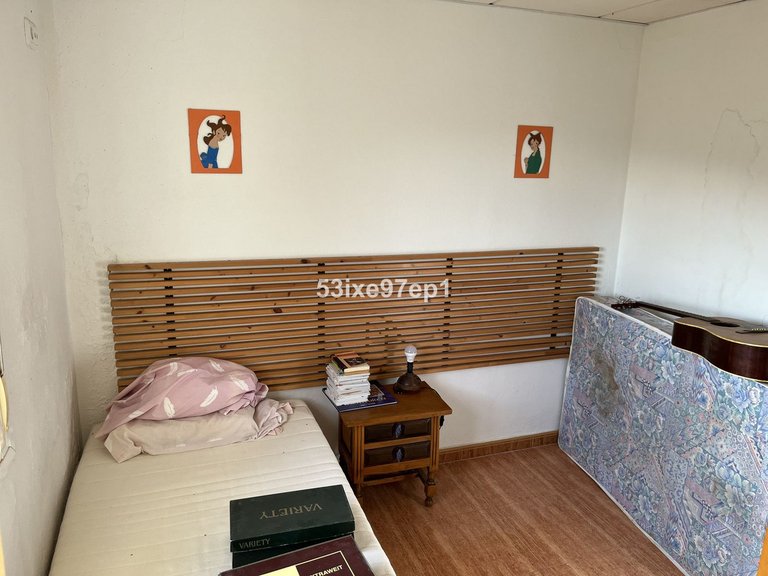 Villa for Sale in Estepona, Malaga 16