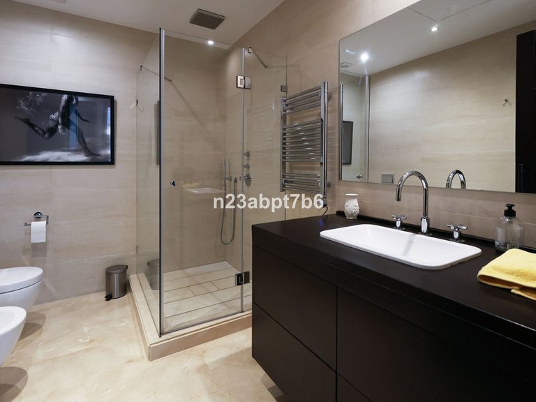 Villa for Sale in Puerto Banús, Malaga 23