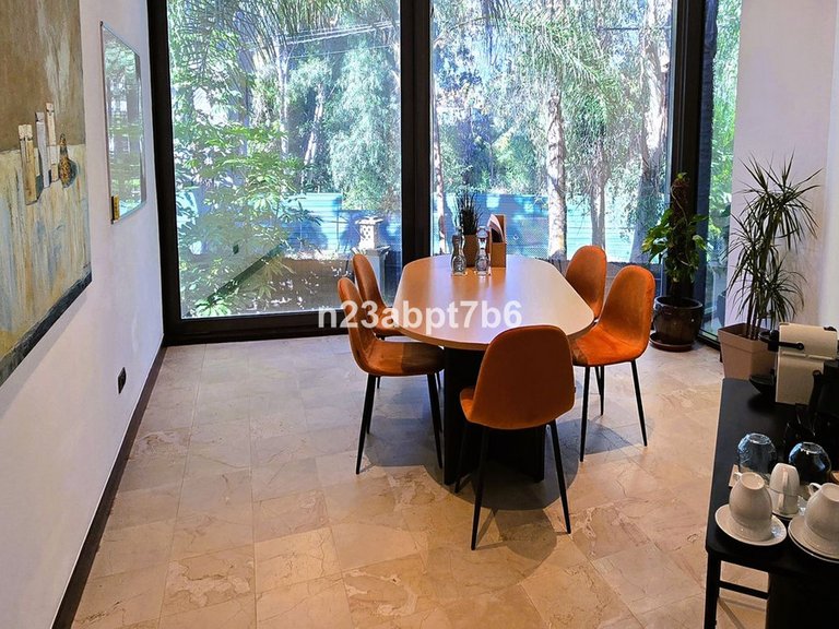 Villa for Sale in Puerto Banús, Malaga 36