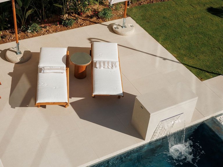 Villa for Sale in The Golden Mile, Malaga 5