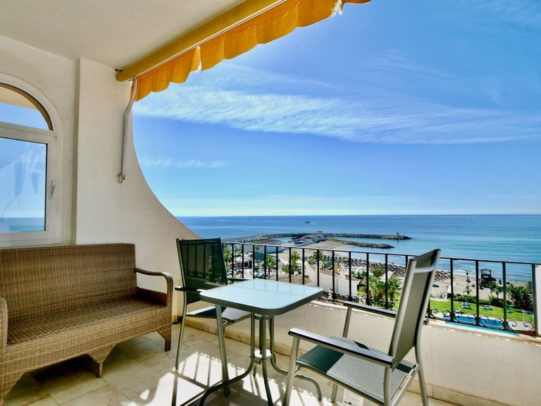 Apartment for Sale in Puerto De Cabopino, Malaga 1