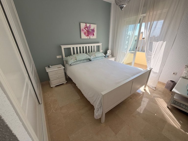 Villa for Sale in Calahonda, Malaga 16