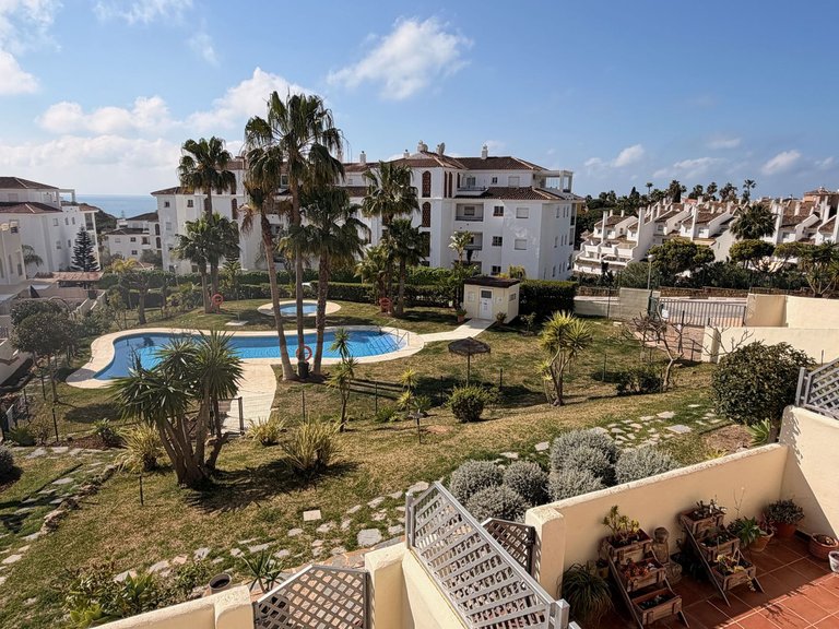 Villa for Sale in Calahonda, Malaga 25