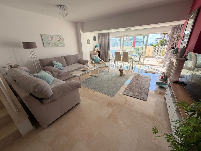 Villa for Sale in Calahonda, Malaga 6