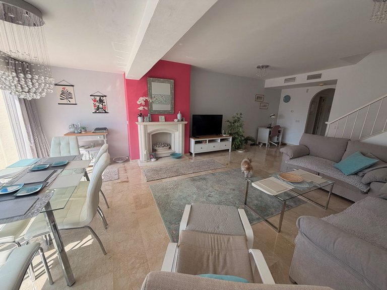 Villa for Sale in Calahonda, Malaga 8