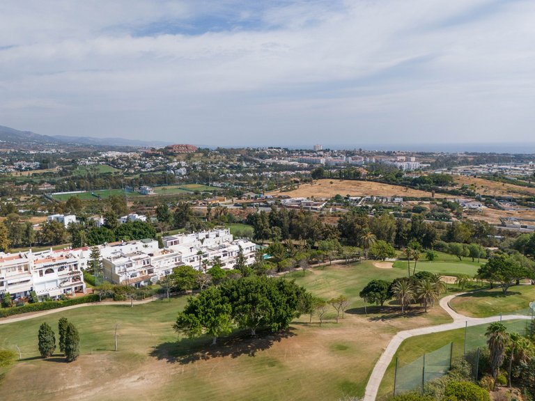 Villa for Sale in La Quinta, Malaga 27