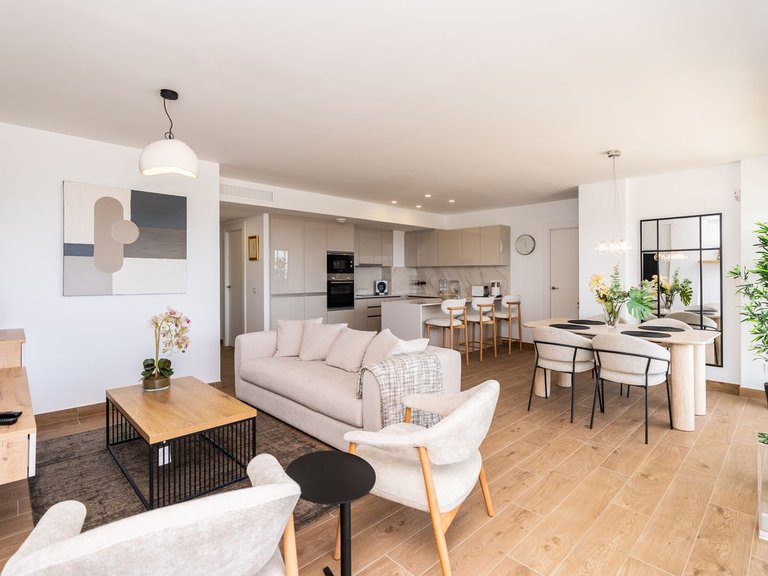 Apartment for Sale in Estepona, Malaga 2