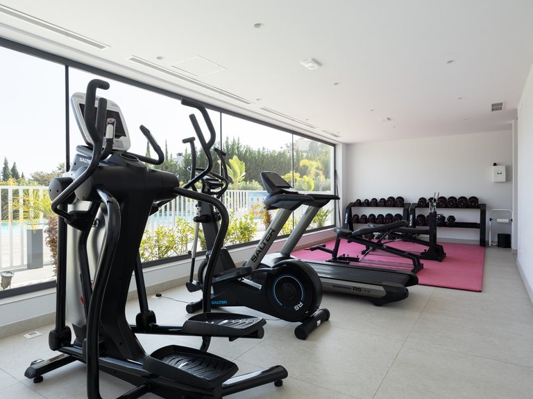 Apartment for Sale in La Quinta, Malaga 23