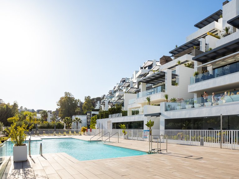 Apartment for Sale in La Quinta, Malaga 26