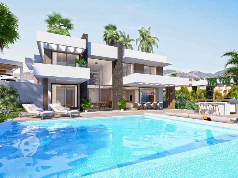 Villa for Sale in Estepona, Malaga 11