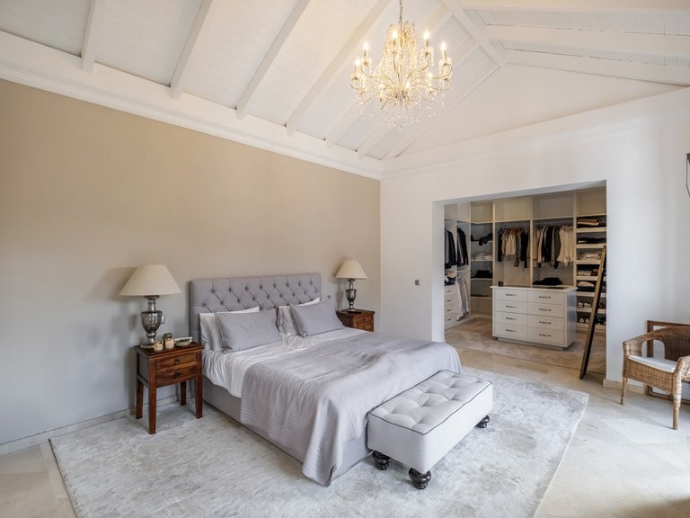 Villa for Sale in El Madroñal, Malaga 22