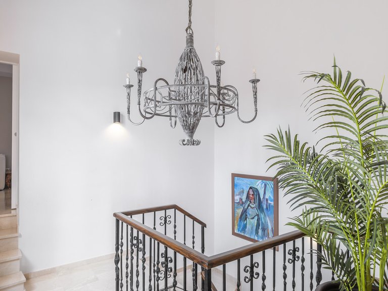 Villa for Sale in El Madroñal, Malaga 23