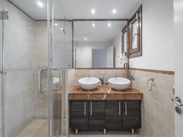 Villa for Sale in El Madroñal, Malaga 25