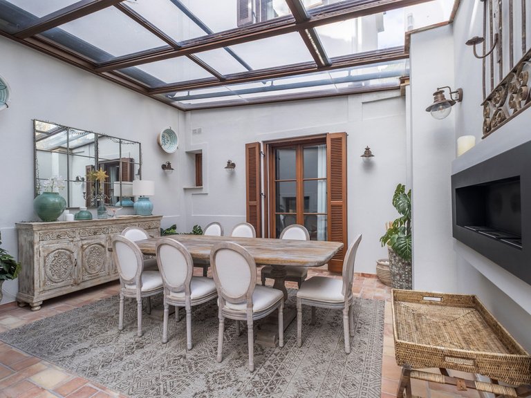 Villa for Sale in El Madroñal, Malaga 3