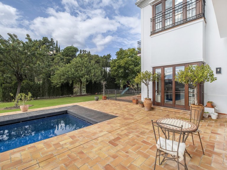 Villa for Sale in El Madroñal, Malaga 31