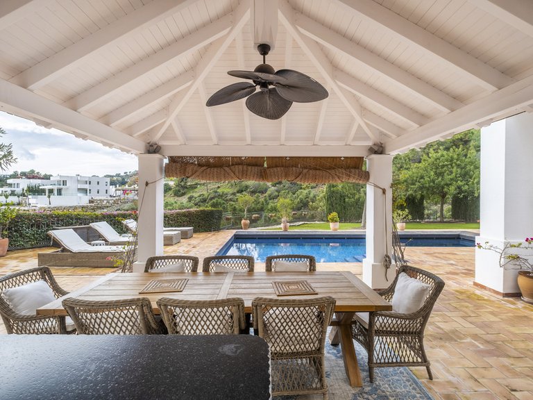 Villa for Sale in El Madroñal, Malaga 33