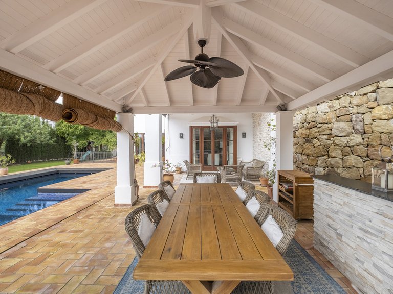 Villa for Sale in El Madroñal, Malaga 34