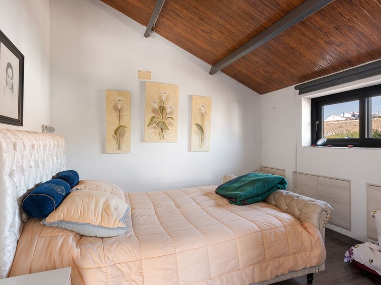 Villa for Sale in Calahonda, Malaga 13