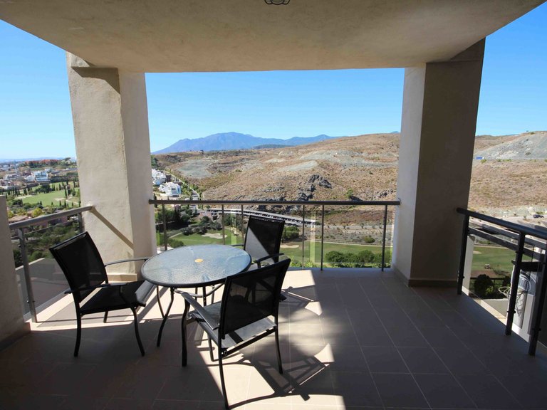 Apartment for Sale in Los Flamingos, Malaga 4