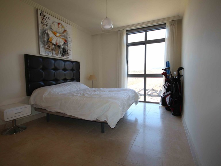 Apartment for Sale in Los Flamingos, Malaga 8