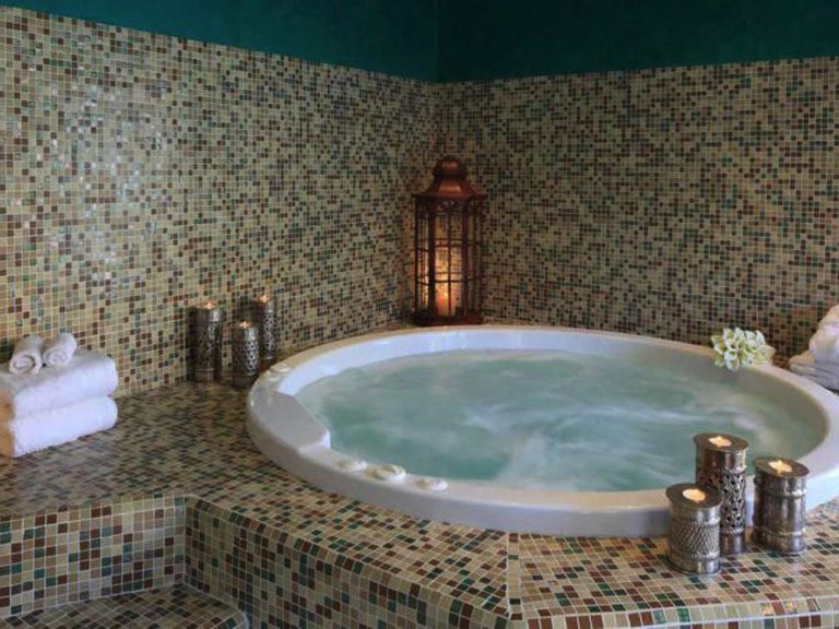 Apartment for Sale in Estepona, Malaga 10