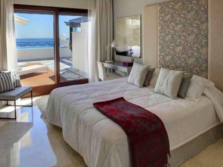 Apartment for Sale in Estepona, Malaga 7