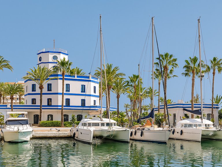 Apartment for Sale in Estepona, Malaga 27