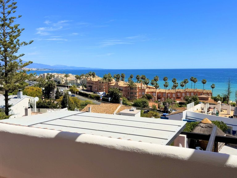 Villa for Sale in Estepona, Malaga 11