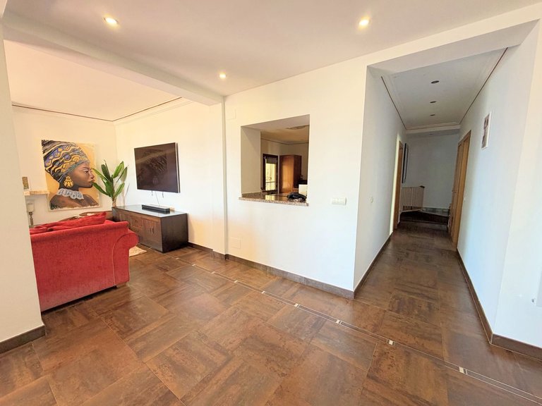 Villa for Sale in Estepona, Malaga 25