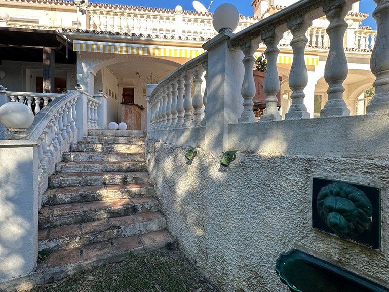 Villa for Sale in Marbesa, Malaga 36