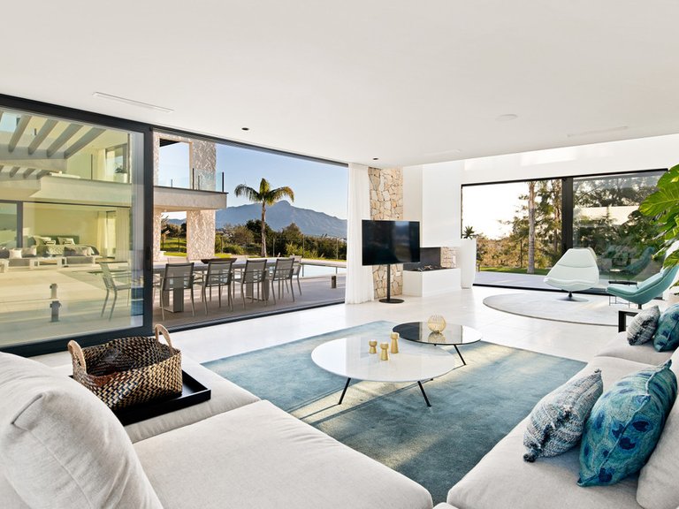 Villa for Sale in Benahavís, Malaga 16