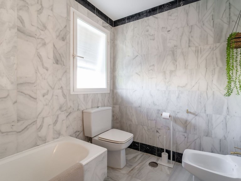 Apartment for Sale in Nagüeles, Malaga 17