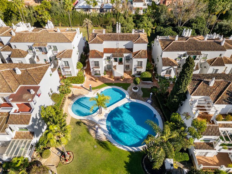 Apartment for Sale in Nagüeles, Malaga 3