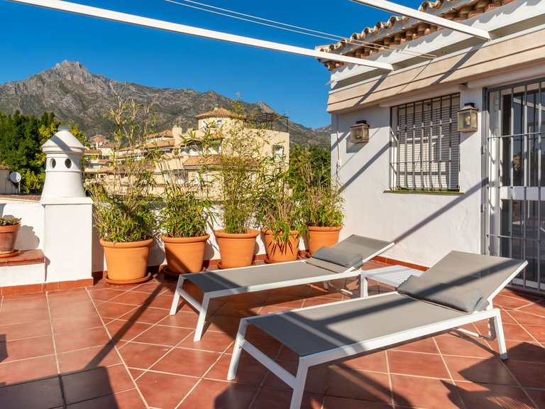 Apartment for Sale in Nagüeles, Malaga 33