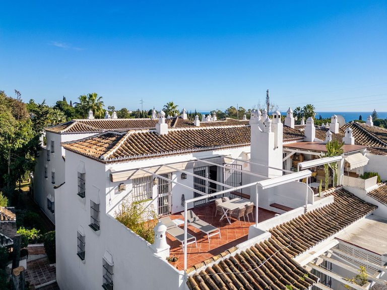 Apartment for Sale in Nagüeles, Malaga 42