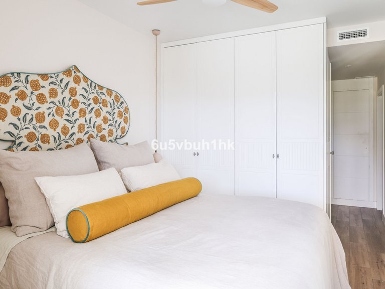 Apartment for Sale in Málaga, Malaga 15