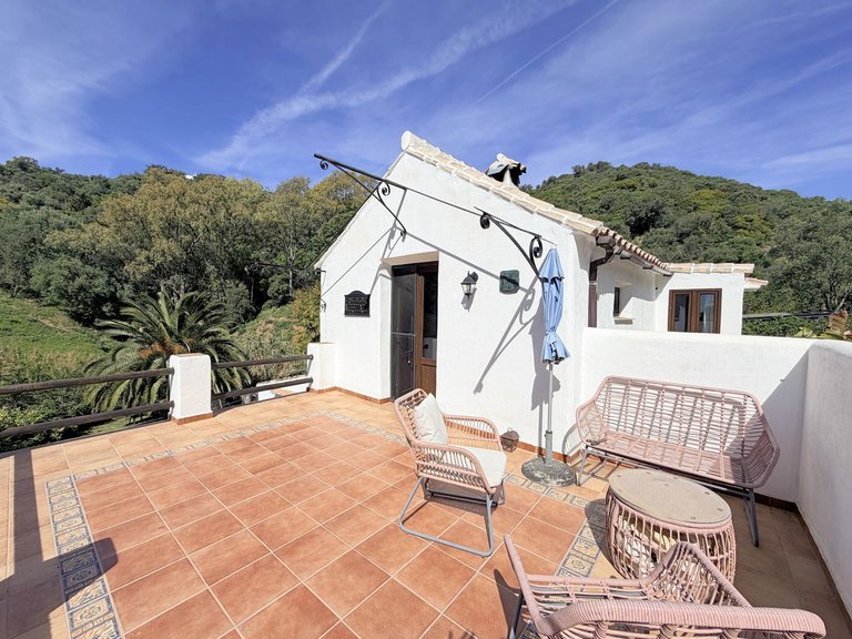 Villa for Sale in Casares, Malaga 16