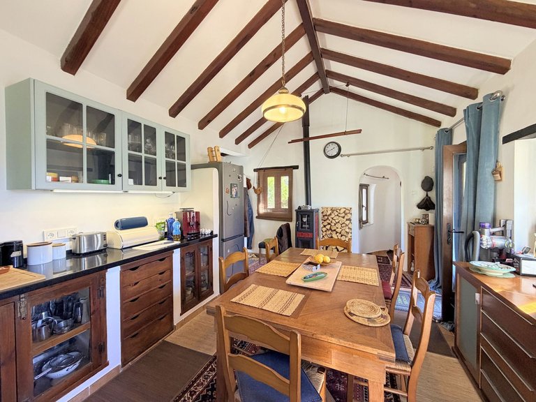 Villa for Sale in Casares, Malaga 28