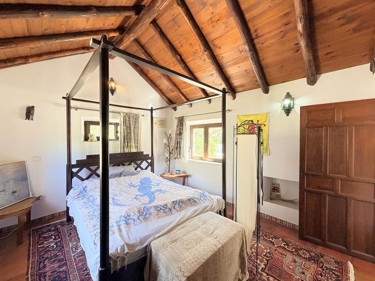 Villa for Sale in Casares, Malaga 7