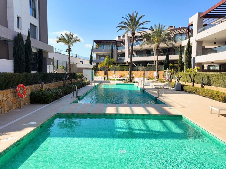 Apartment for Sale in Cancelada, Malaga 26