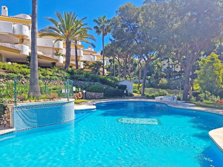 Apartment for Sale in Calahonda, Malaga 2