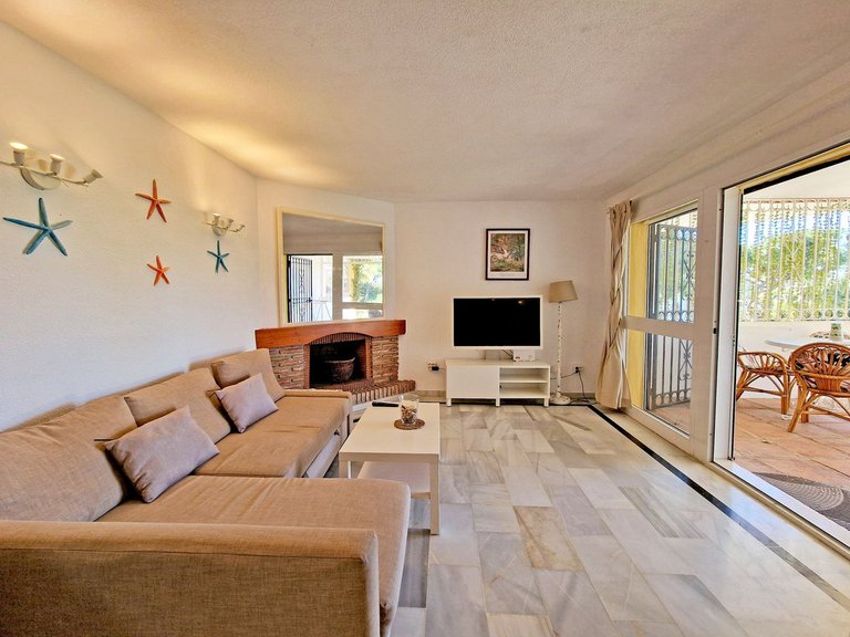 Apartment for Sale in Calahonda, Malaga 8